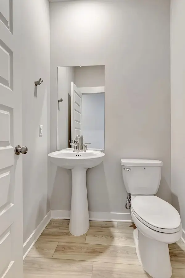 861 Nightingale Ave, Hendersonville, TN 37075