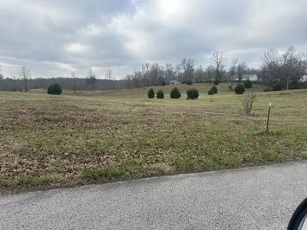 0 Woodland Ave, Lawrenceburg, TN 38464