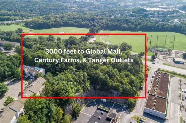 5215 Blue Hole Rd, Antioch, TN 37013