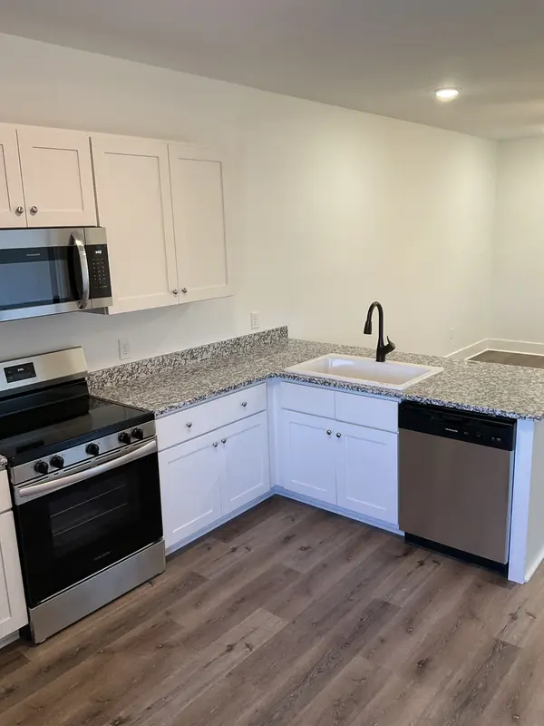 711 S Wall St, Shelbyville, TN 37160