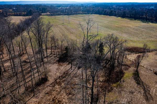 16 Cascade Drive, Winchester, TN 37398