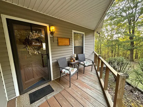 9828 Clydeton Rd, Waverly, TN 37185