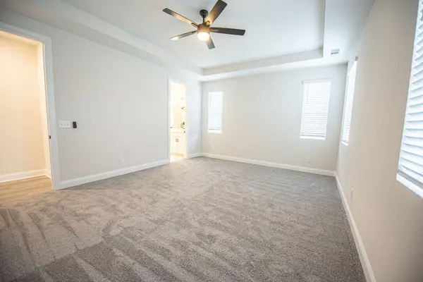 3318 Laurel Brook Ct, Columbia, TN 38401