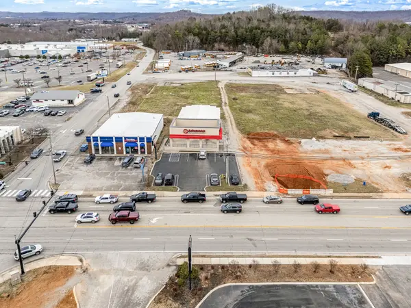 820 S Jefferson Ave, Cookeville, TN 38501