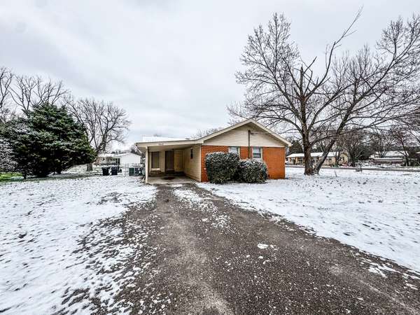 2010 Bartway Dr, Murfreesboro, TN 37130