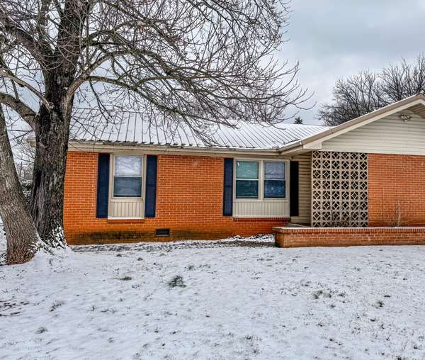 2010 Bartway Dr, Murfreesboro, TN 37130