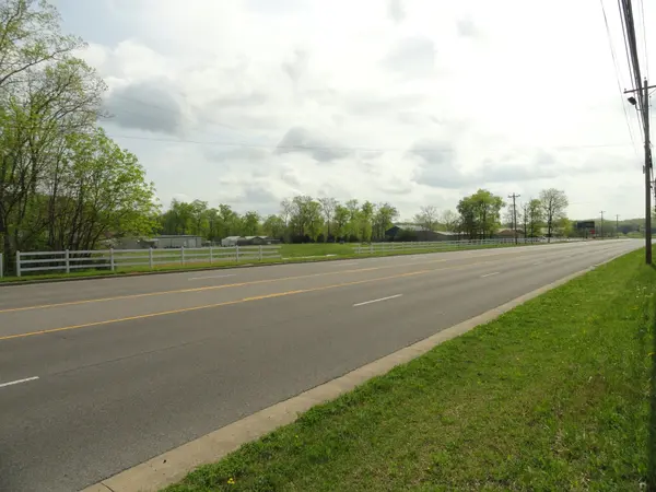 2021 Madison Street, Shelbyville, TN 37160