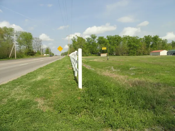 2021 Madison Street, Shelbyville, TN 37160