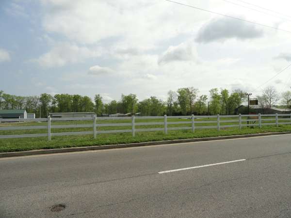 2021 Madison Street, Shelbyville, TN 37160