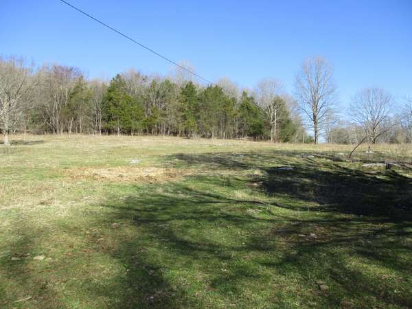 3800 Patton Hollow Rd, Watertown, TN 37184