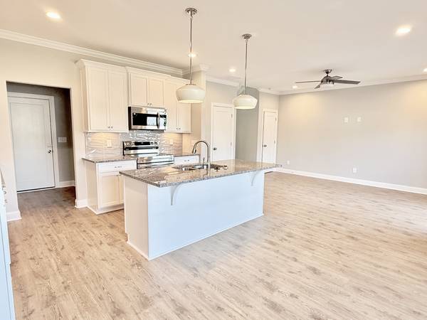 1906 Gracie Bug Loop, Murfreesboro, TN 37128