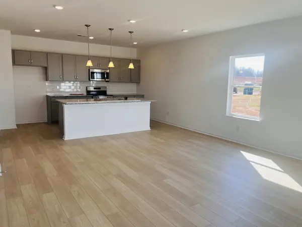 222 Hillview Avenue, Shelbyville, TN 37160