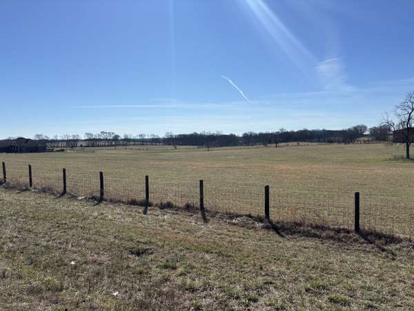 1714 Hartsville Pike, Gallatin, TN 37066