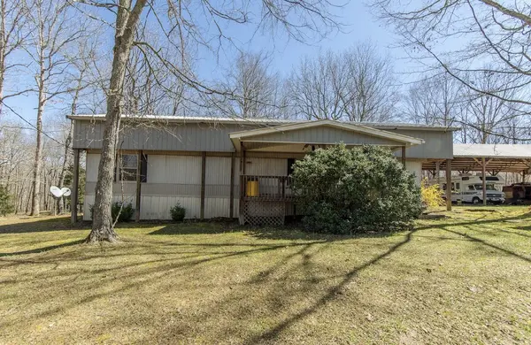 198 Robert Nutt Rd, Waynesboro, TN 38485