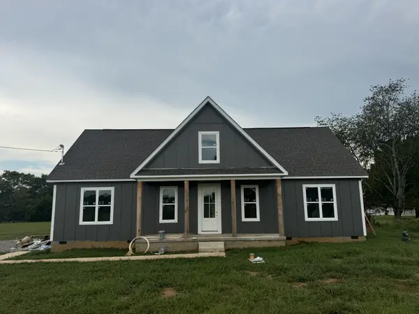 2105 Laws Hill Cr, Lewisburg, TN 37091