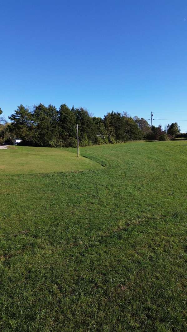 646 Barnes Mill Rd, Smithville, TN 37166