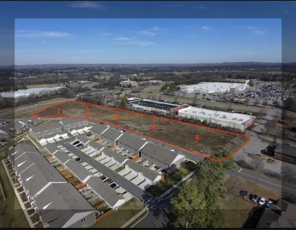 1035 Warwick Road, Gallatin, TN 37066