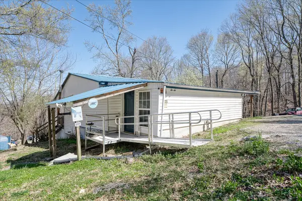 618 Old Baker Mountain Rd, Spencer, TN 38585