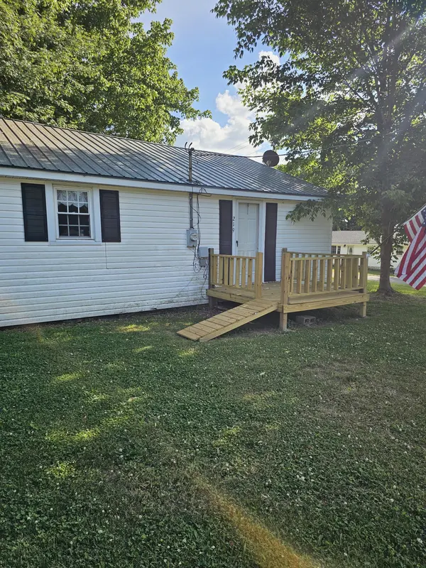 219 Vine Cir, Loretto, TN 38469
