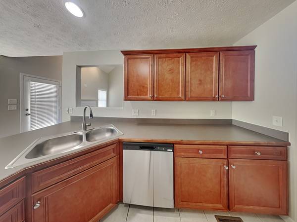 114 Brigham Ct, White House, TN 37188