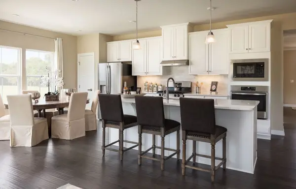 2068 Huntington lane, Pleasant View, TN 37146