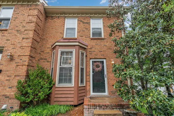 3110 W End Cir #12, Nashville, TN 37203
