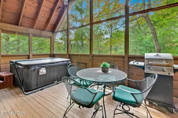 2349 Courtney Lane, Sevierville, TN 37876