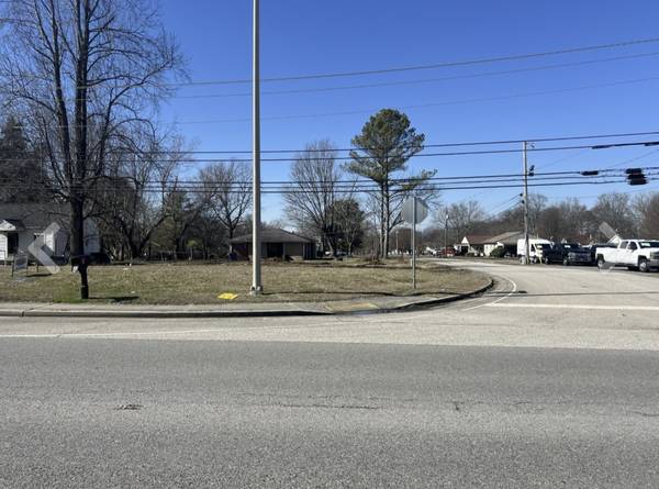 1909 N Main St, Shelbyville, TN 37160