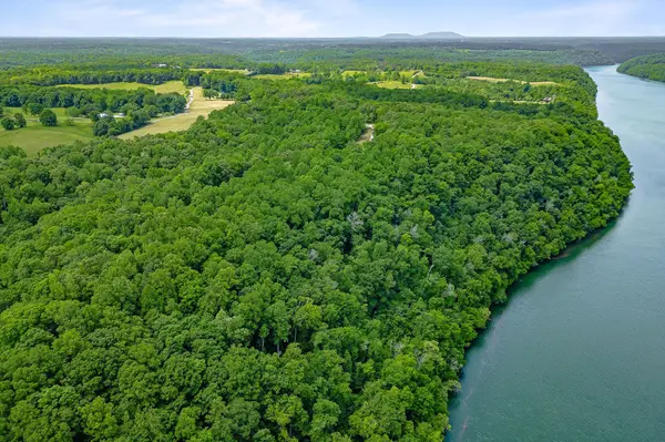 7J Potts Camp Rd, Smithville, TN 37166