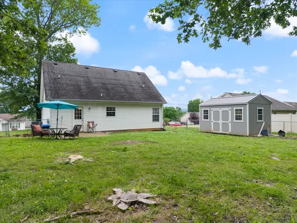 1011 Sky Valley Trl, Smyrna, TN 37167