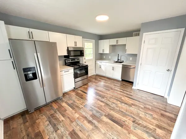 727 Powell St, Paris, TN 38242
