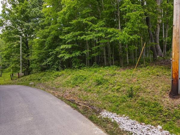 5757 Emerald Rd, Cookeville, TN 38501