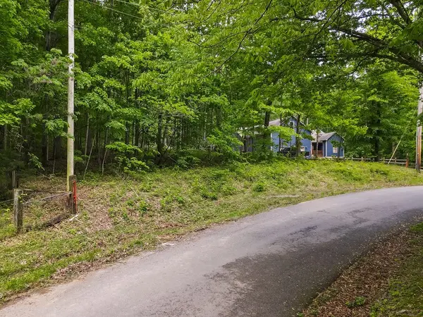5757 Emerald Rd, Cookeville, TN 38501