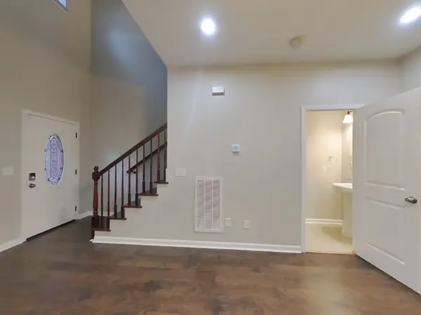 517 Homey Dr, Antioch, TN 37013