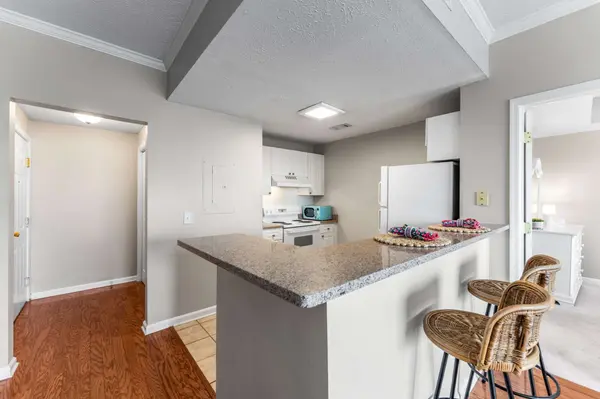 2025 Woodmont Blvd #341, Nashville, TN 37215
