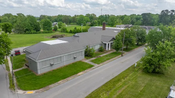 140 College St, Crofton, KY 42217