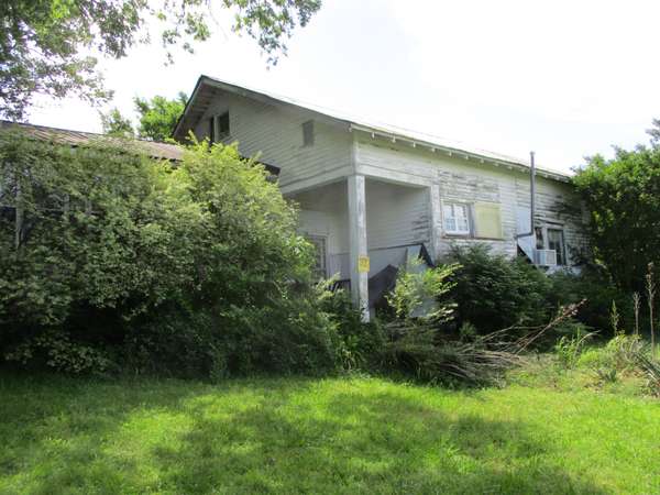 7658 Linwood Rd, Lebanon, TN 37090