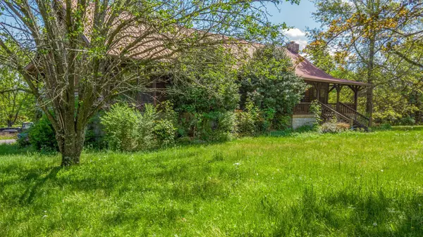 7364 Nolensville Rd, Nolensville, TN 37135