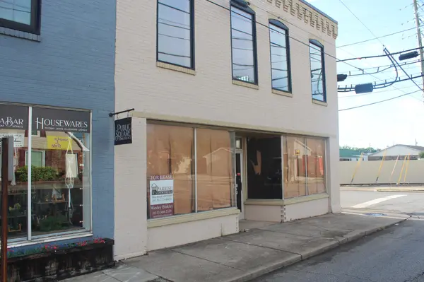 124 N College St, Lebanon, TN 37087
