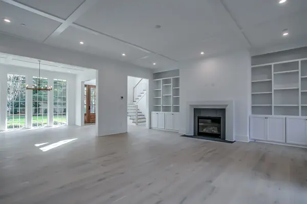 1712 Forest Ave, Nashville, TN 37206