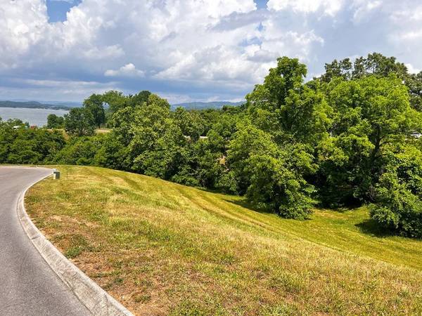 6377 Coves Edge Trl, Russellville, TN 37860