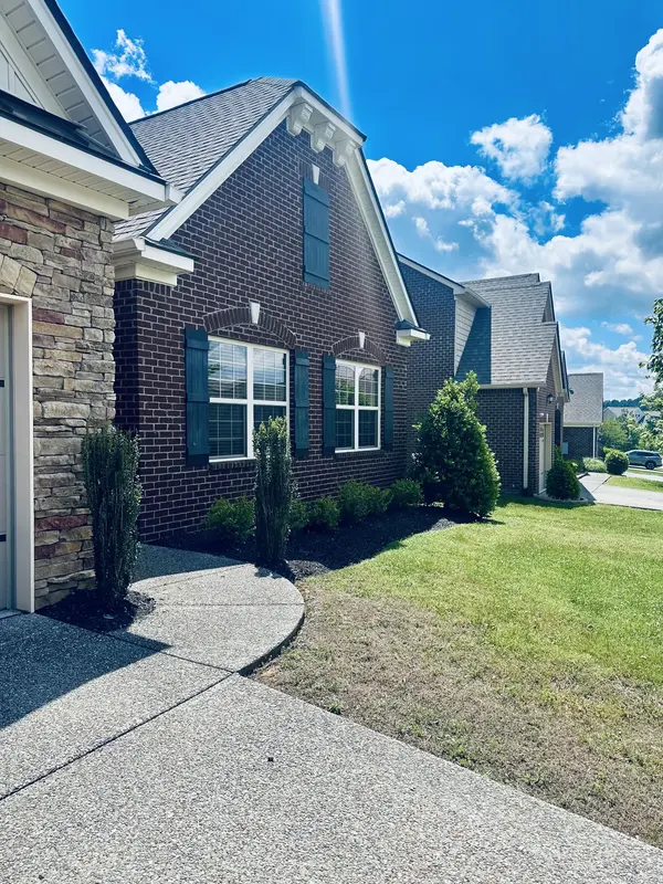 1108 Marys Pl #E, Lebanon, TN 37090