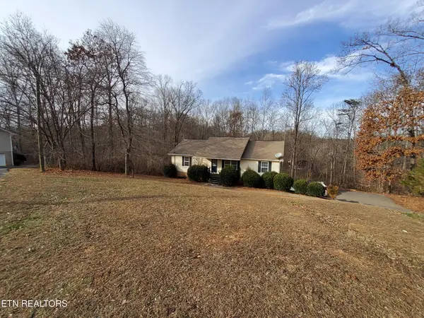 3843 Parkhurst Drive, Kodak, TN 37764