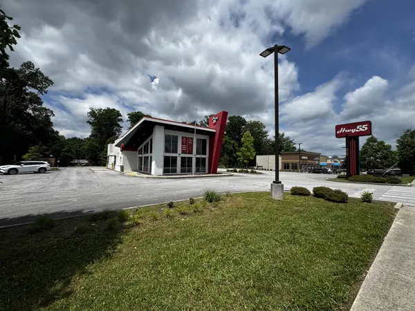 1507 N Jackson St, Tullahoma, TN 37388