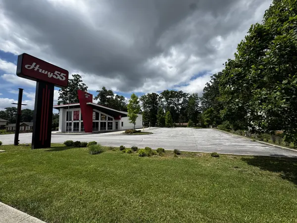 1507 N Jackson St, Tullahoma, TN 37388