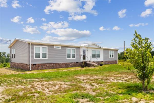 418 Springer Rd, Hohenwald, TN 38462