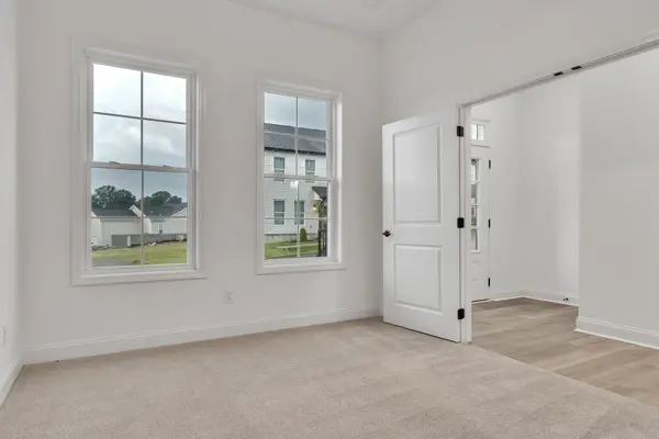 199 Charleston Ave, Pleasant View, TN 37146