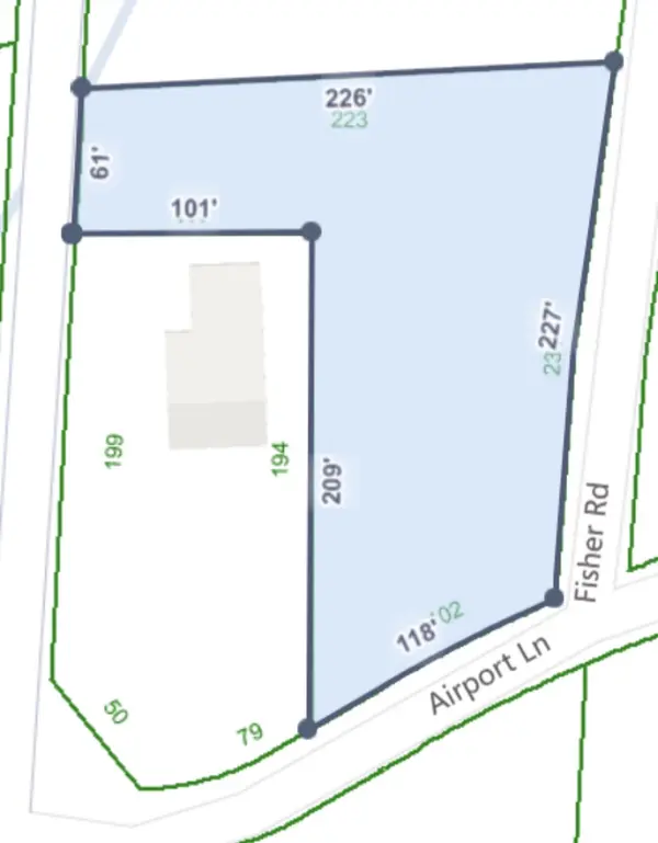 35 Airport Ln, Stewart, TN 37175