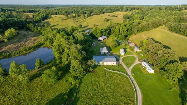 400 McIntosh Chapel Rd, Nortonville, KY 42442