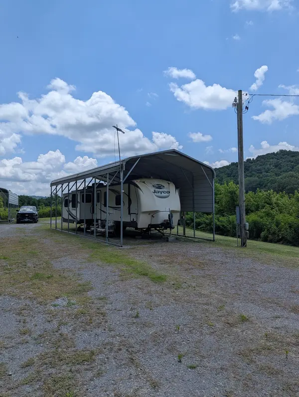 210 Edwin Smith Ln, Gainesboro, TN 38562